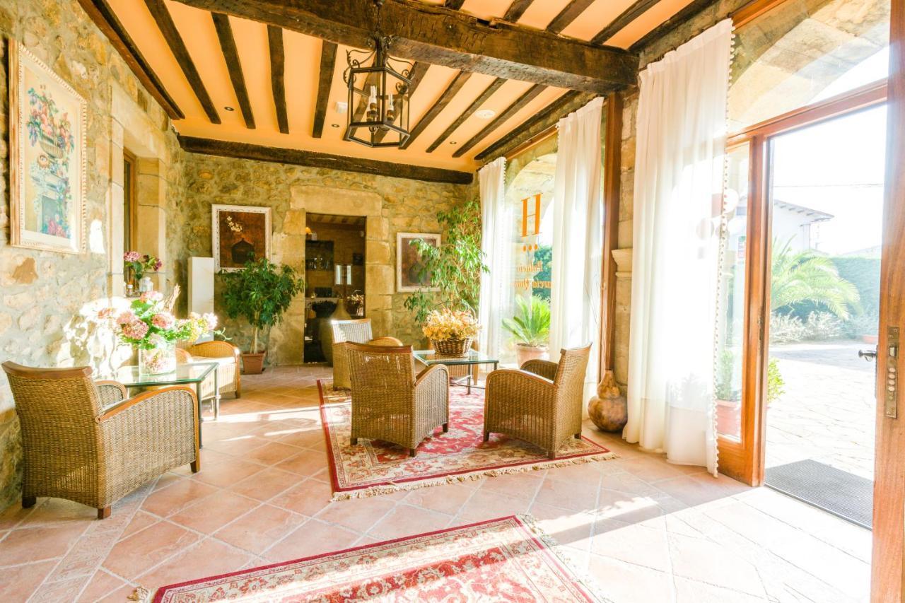 Hotel Palacio Garcia Quijano Corrales De Buelna ภายนอก รูปภาพ