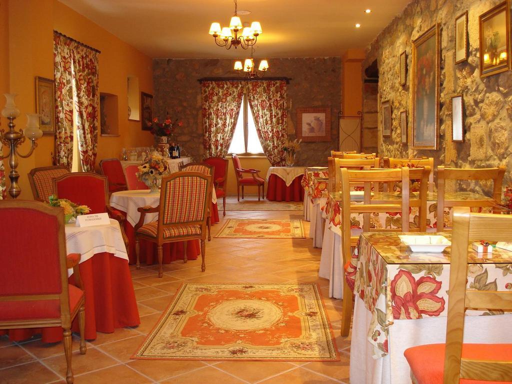 Hotel Palacio Garcia Quijano Corrales De Buelna ภายนอก รูปภาพ