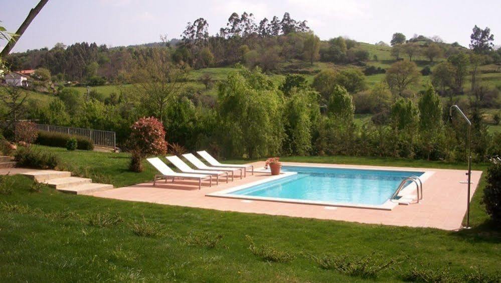 Hotel Palacio Garcia Quijano Corrales De Buelna ภายนอก รูปภาพ